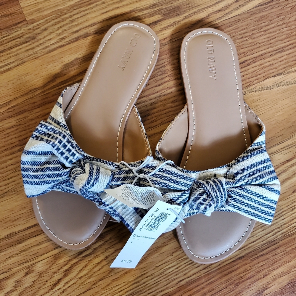 Girls sandal